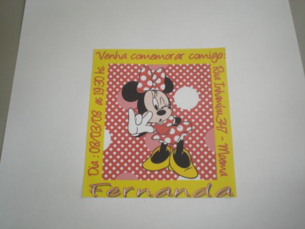 CONVITE MINNIE QUADRADO